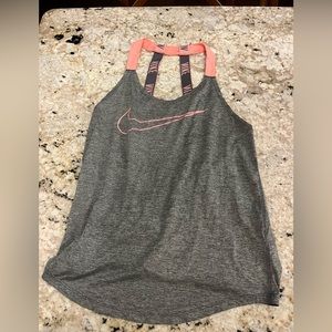 Women’s small Nike tank